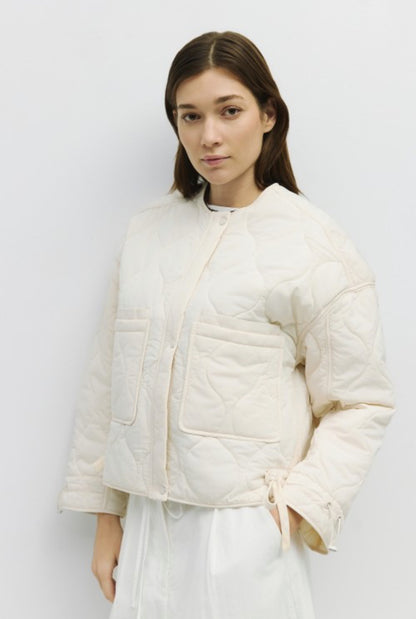 Mod ivory quilted jacket