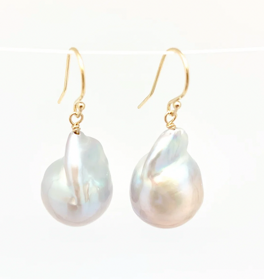 In2 baroque pearl earrings