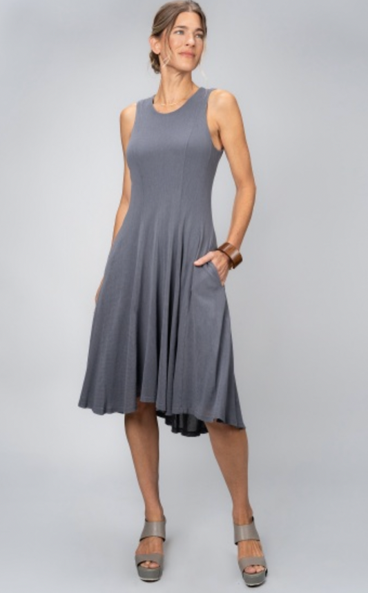 Porto cotton mesh dress in silvery grey.